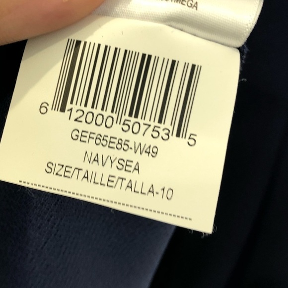 BCBGENERATION Side-Cut Embroidered-Trim Dress - Picture 9 of 10